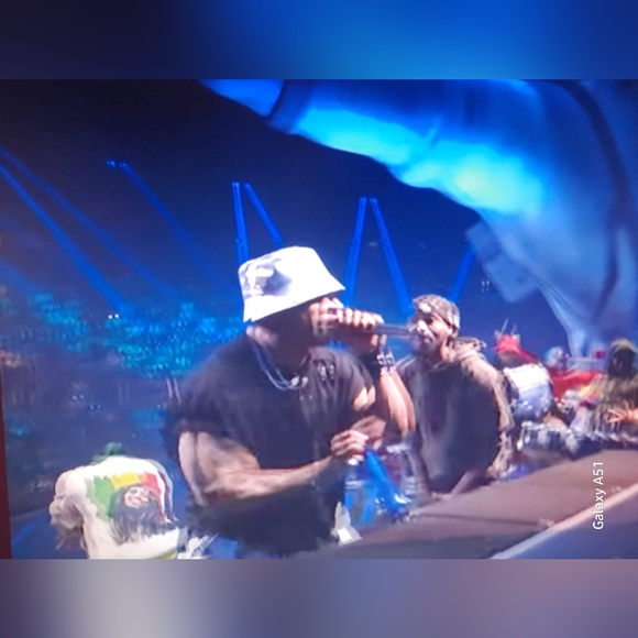 NEW! 🎤LL COOL J- Ladies ❤️ COOL J- "Can't live without my radio"📻💋 - Picture 10 of 10